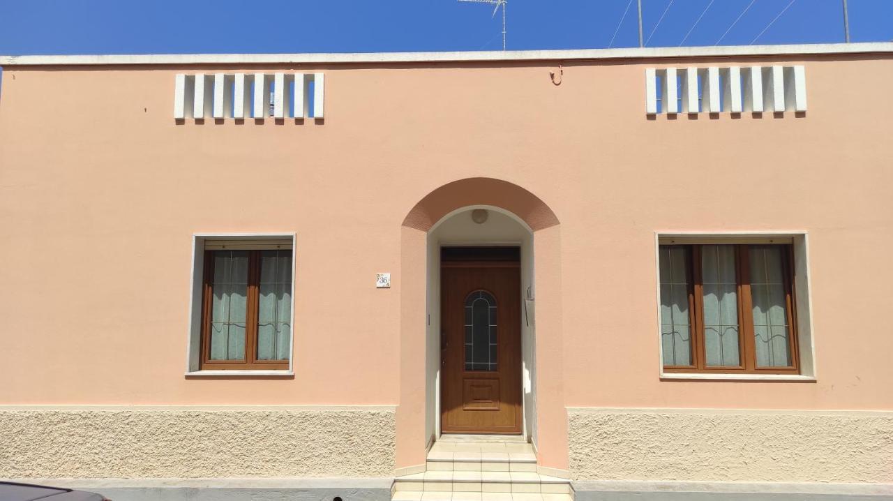 Casa Trifo Apartamento Tiggiano Exterior foto